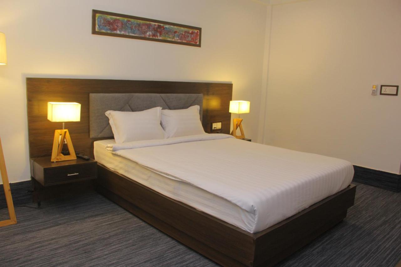 Hotel Zakaria International Dhaka Extérieur photo