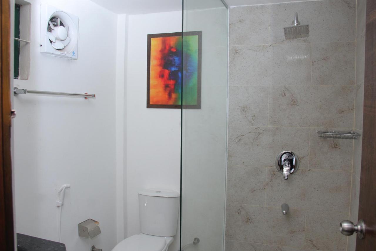 Hotel Zakaria International Dhaka Extérieur photo
